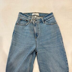 NWT Abercrombie jeans